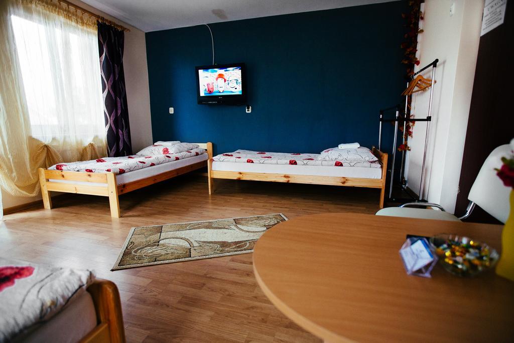 Tanie Noclegi 2 Кельце Экстерьер фото